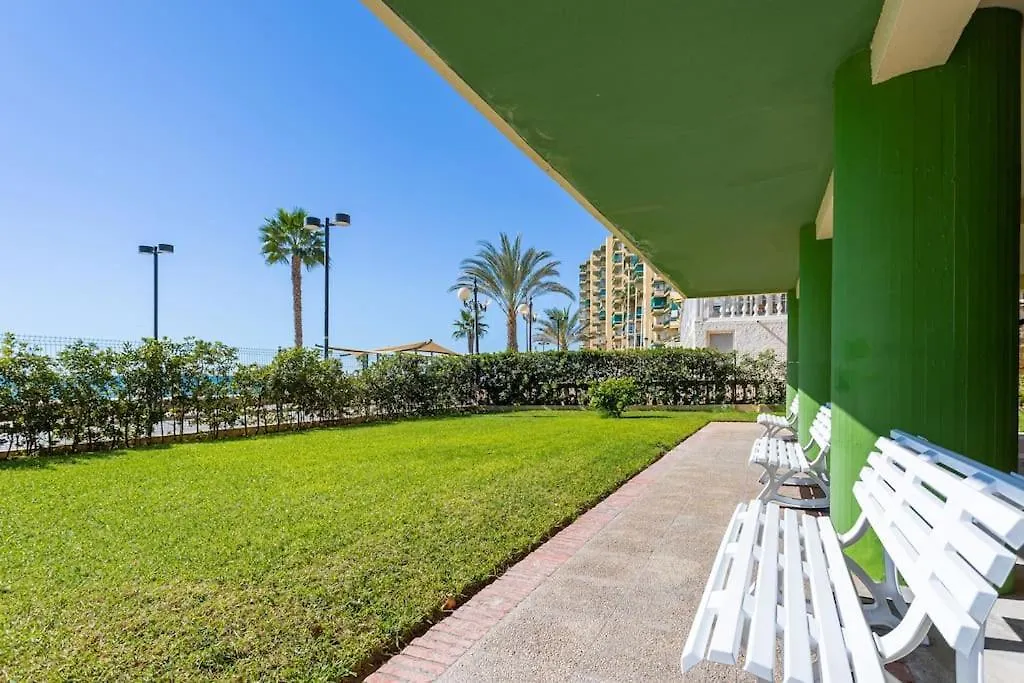 Ensuite Mediterranean Sea Front Fuengirola 0*,