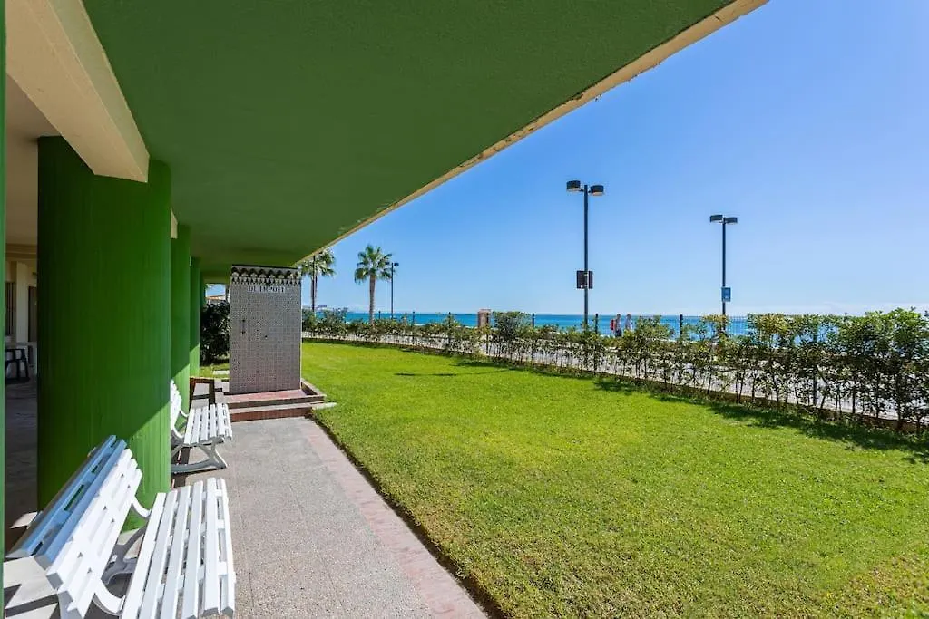 Ensuite Mediterranean Sea Front Fuengirola 0*,